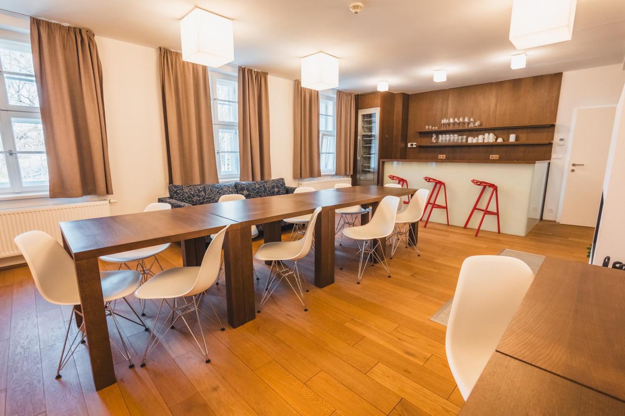 Theresian Apartment ออสตรูชนา ภายนอก รูปภาพ